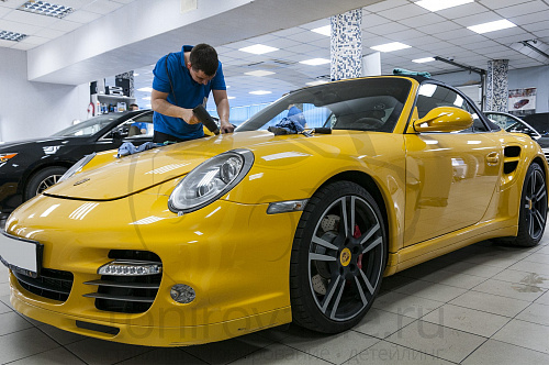 Антигравийная защита лобового стекла Porsche 911. Фото - 6