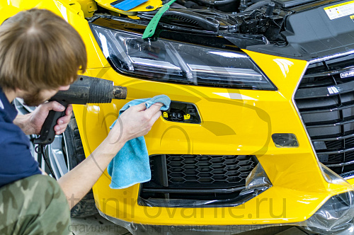 Комплект антигравийной защиты для желтой Audi TT. Фото - 6