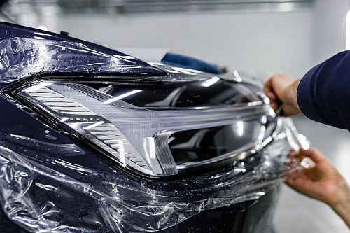 Синий Volvo XC60: комплект антигравийной полиуретановой плёнки. Фото - 2
