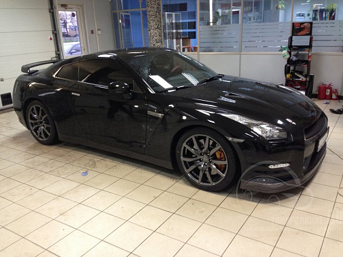 Тонирование Nissan GTR 35