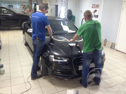 Антигравийная защита Audi A4